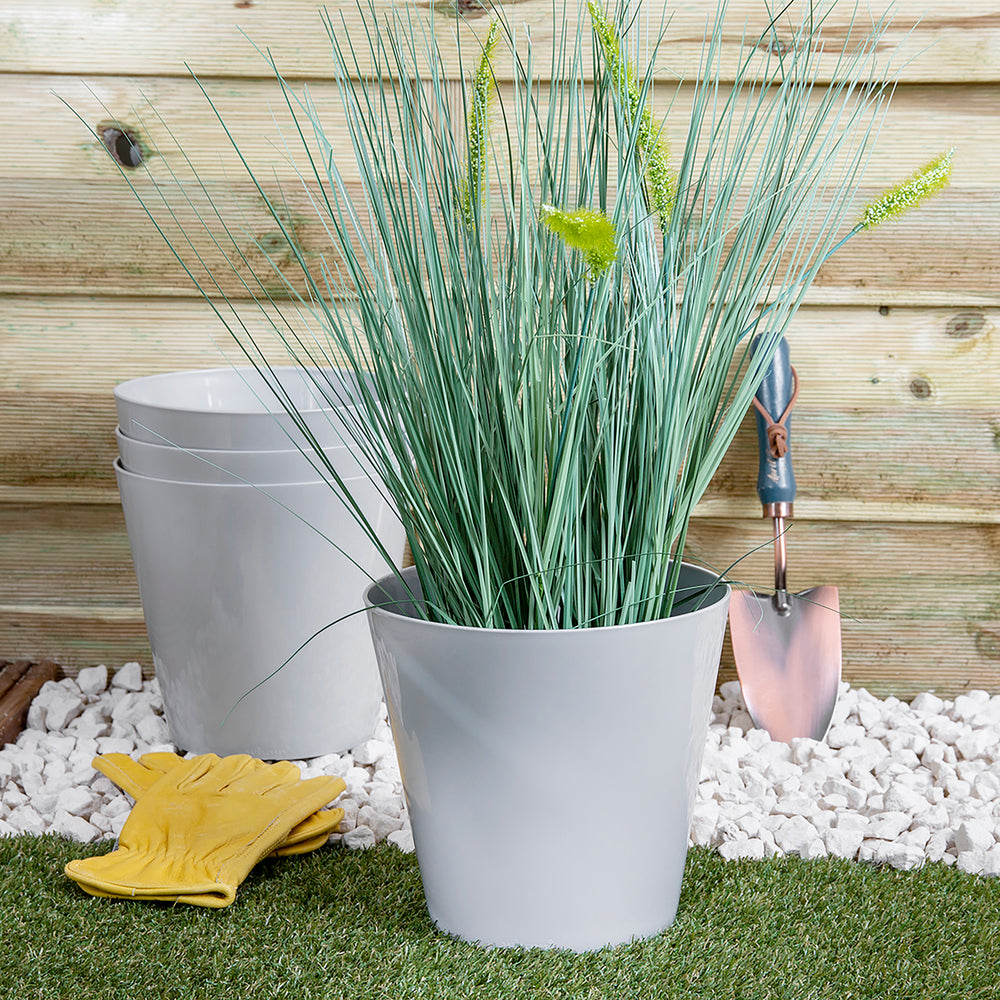 Studio 21cm High Gloss Round Plastic Indoor Plant Cover-Wham-Plastic Box Shop